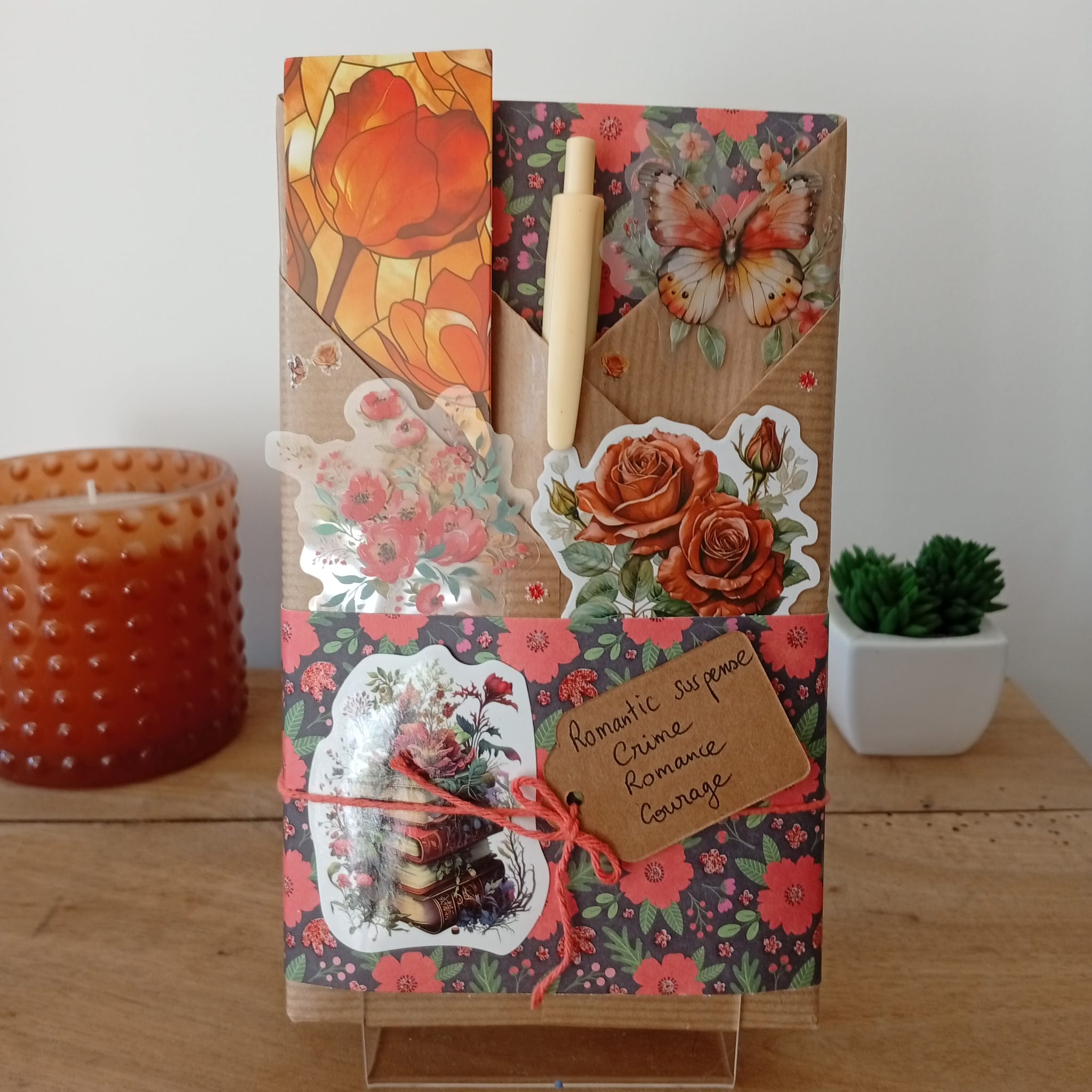 Romantic Suspense (Crime / Romance / Courage)