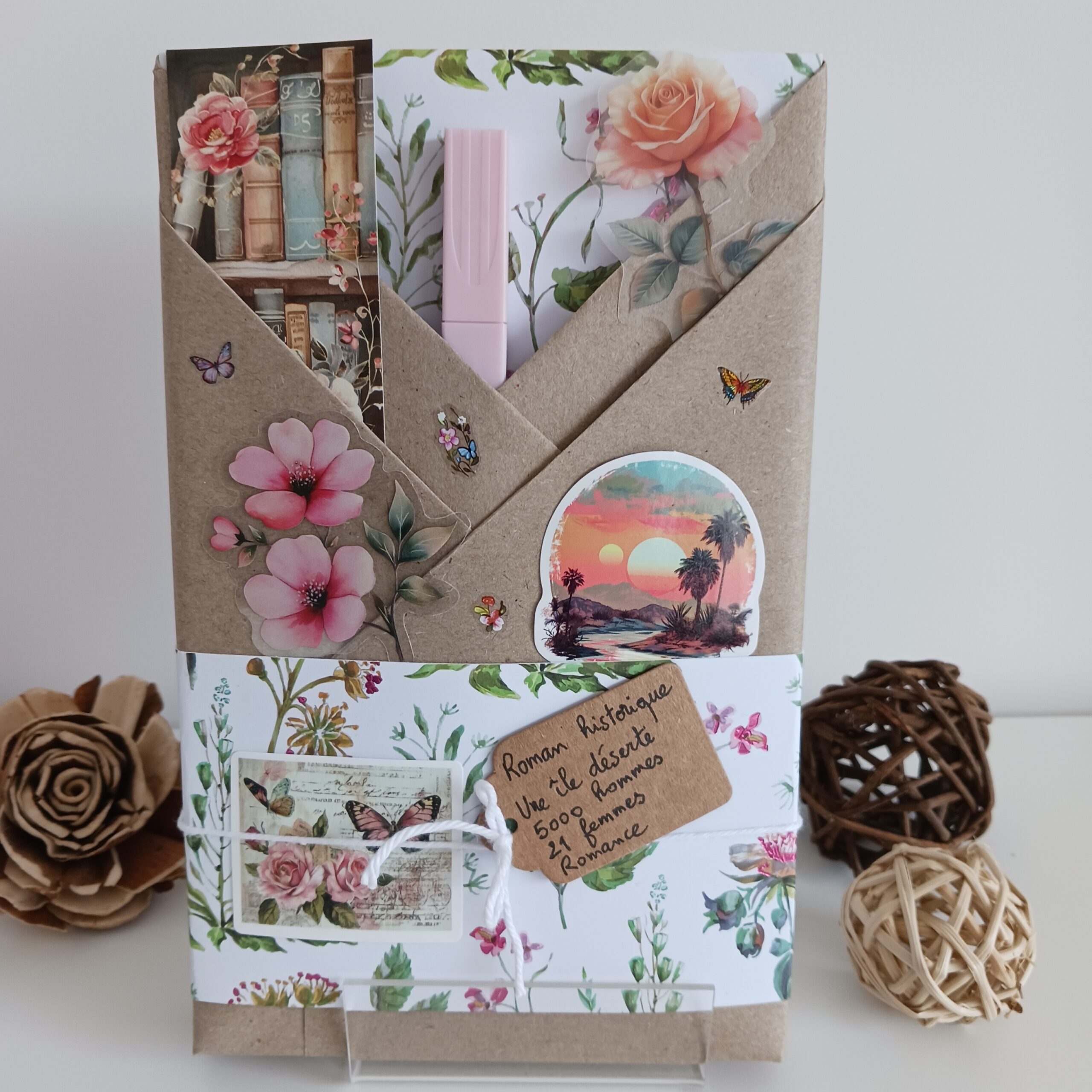 Roman historique ( Une île déserte / 5000 hommes / 21 femmes / Romance)